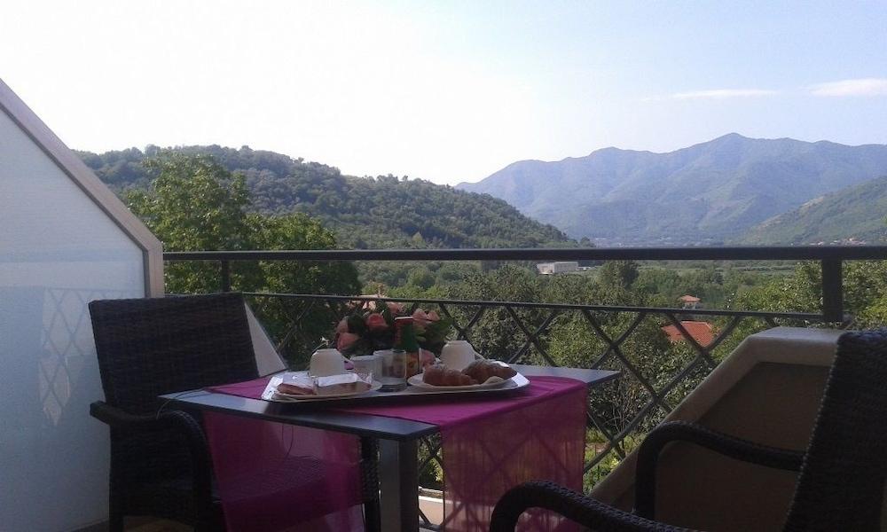 Vea Resort Hotel Mercato San Severino Ngoại thất bức ảnh