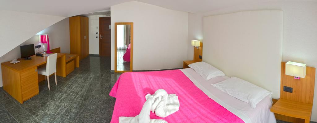 Vea Resort Hotel Mercato San Severino Phòng bức ảnh