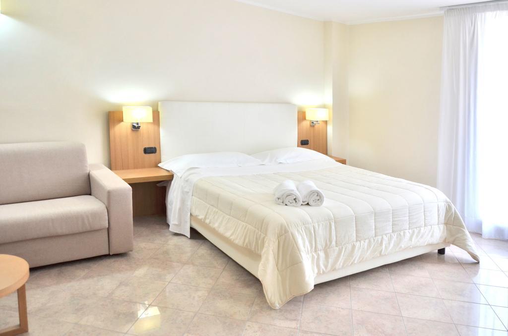 Vea Resort Hotel Mercato San Severino Ngoại thất bức ảnh