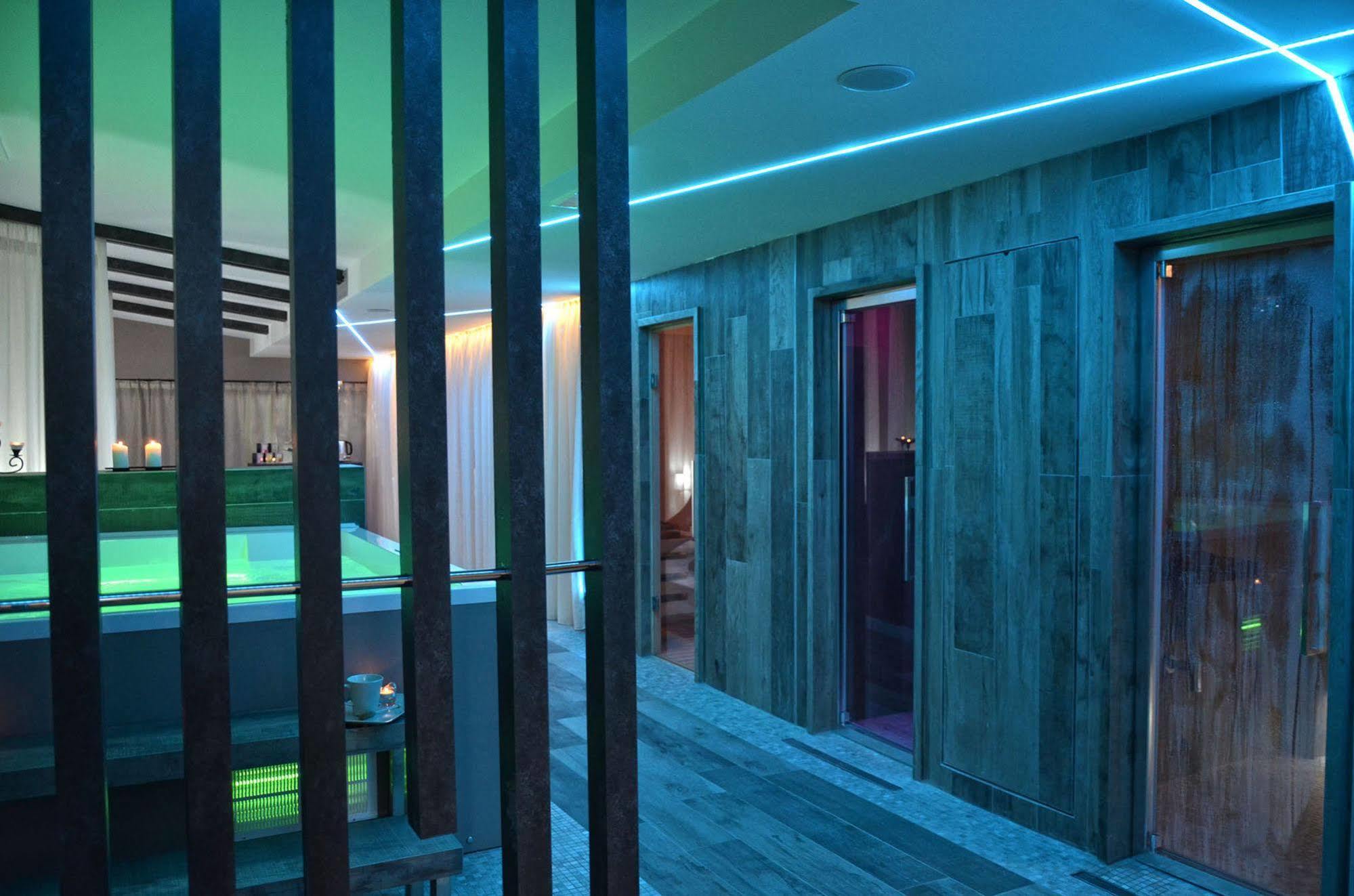 Vea Resort Hotel Mercato San Severino Ngoại thất bức ảnh